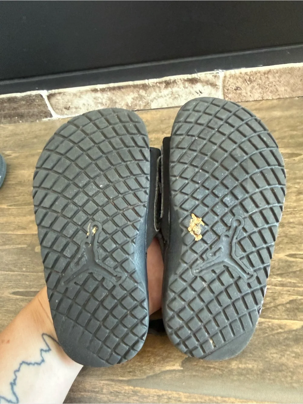 Jordan Hydro Slide Sandal Black Hook & Loop Unisex Kids US 10C